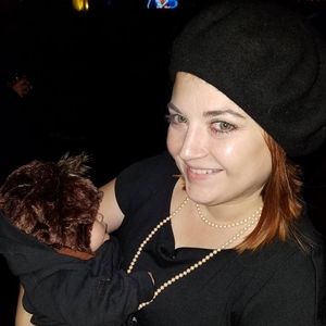 Meet your Posher, Christie